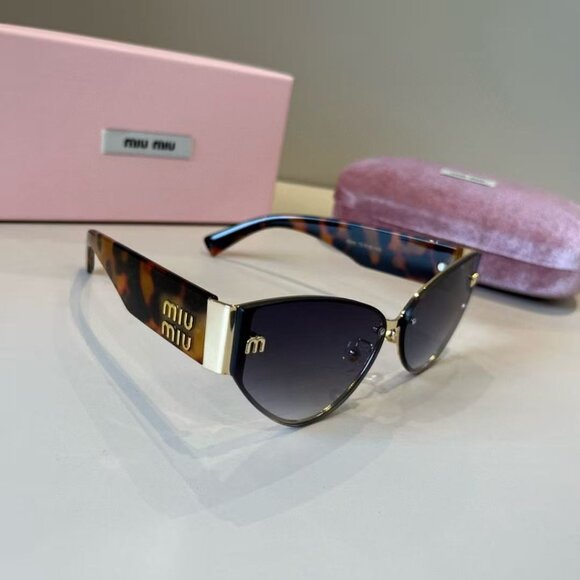 Miu Miu sunglasses main image 5